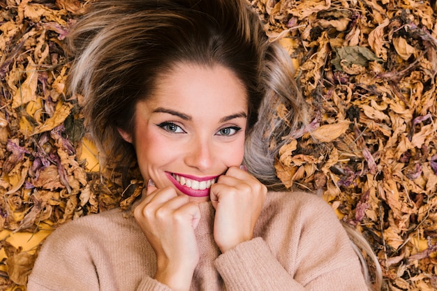 Captivating Fall Beauty Style