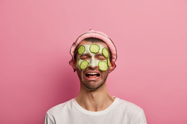 THE BENEFITS OF CHOOSING A WATERMELON FACE MASK!